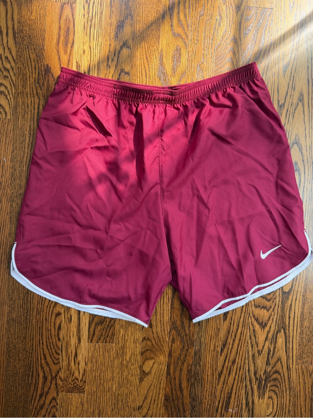 Nike Men’s Slim Fit Maroon Athletic Athleisure Shorts